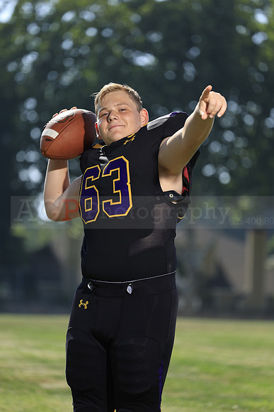 AVHS_JV043