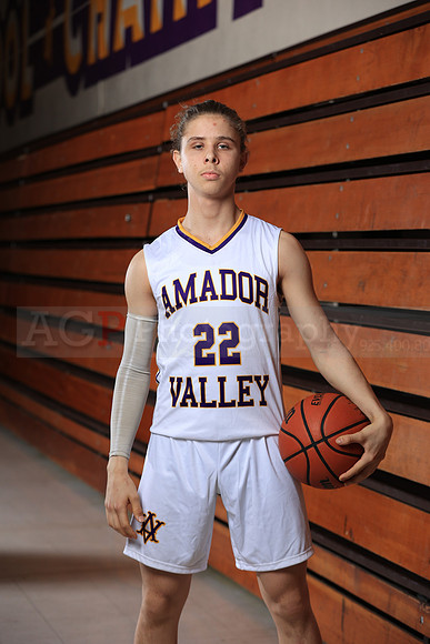 AVHSVarsityBKN00142