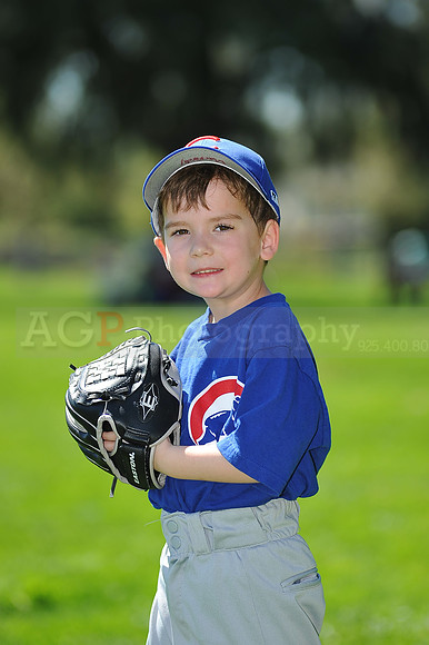 TBall_Cubs022