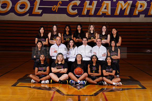 AVHS_Girls_Varsity_BKN00126
