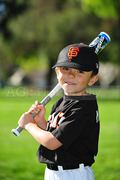 TBGiants011