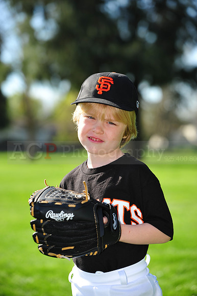 TBGiants052