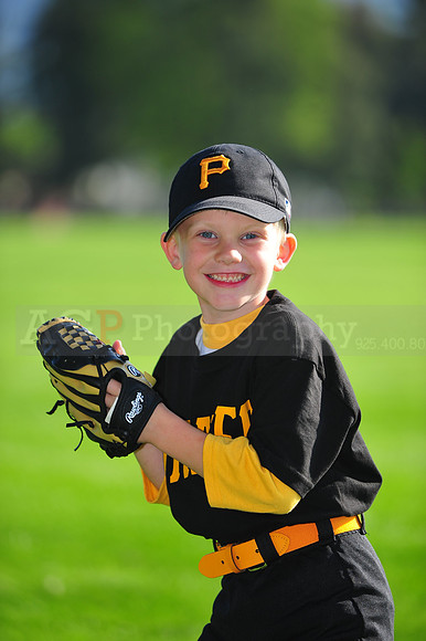 TBall_Pirates036