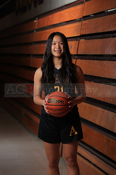 AVHS_Girls_Varsity_BKN00013