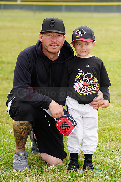AGP09061