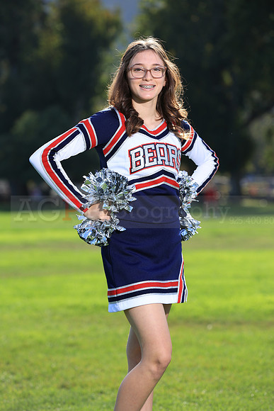 8thGradeCheer00047