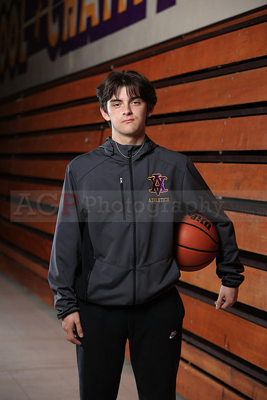 AVHSVarsityBKN00117