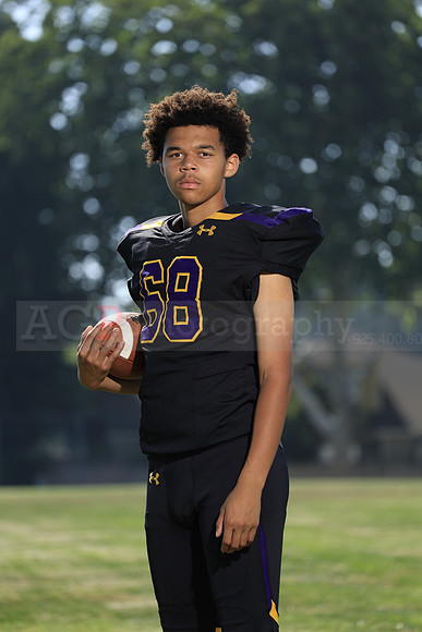 AVHS_JV022