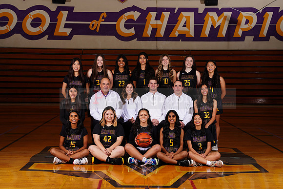 AVHS_Girls_Varsity_BKN00119
