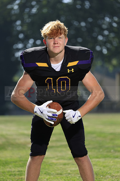 AVHS_JV009