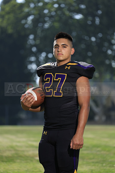AVHS_JV013