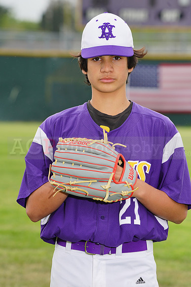 AVHSFrosh00172