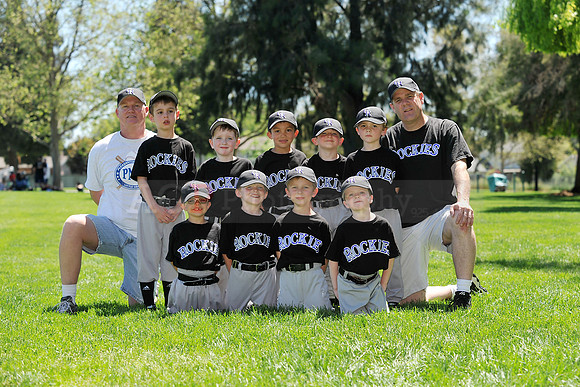 TBall_Rockies063