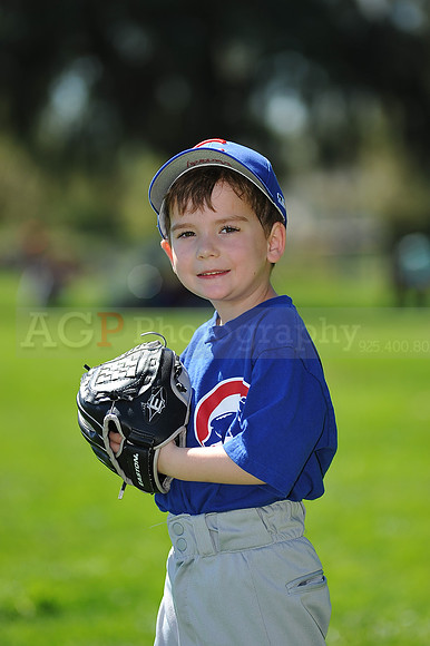 TBall_Cubs023