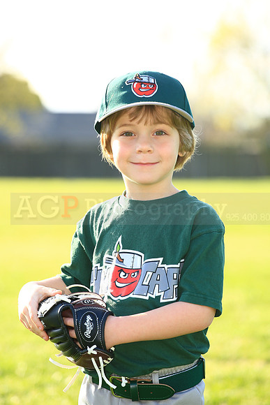 TBTinCaps006