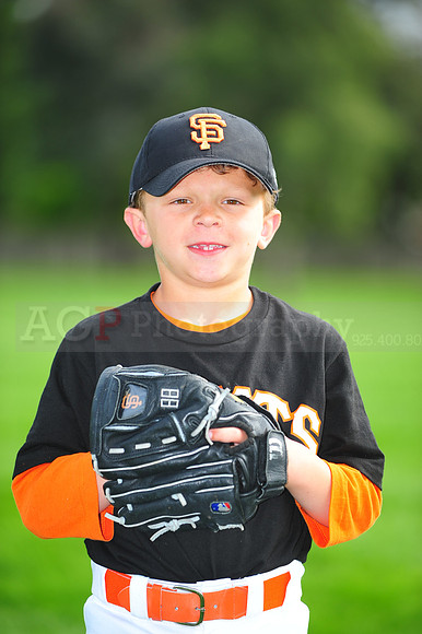 Farm_Giants029