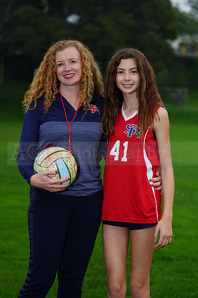 6thVBall00078