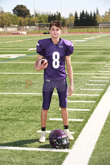 AVHS_JV00034