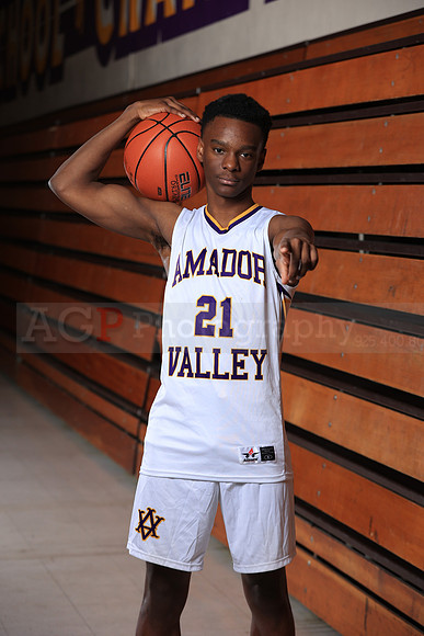 AVHSVarsityBKN00025