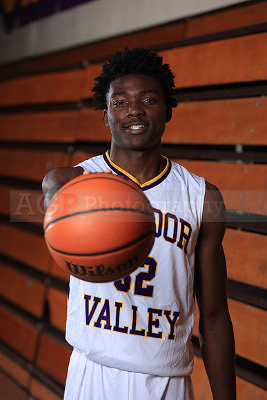AVHSVarsityBKN00095