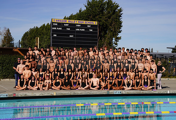 AAVHSSwimTeam00002