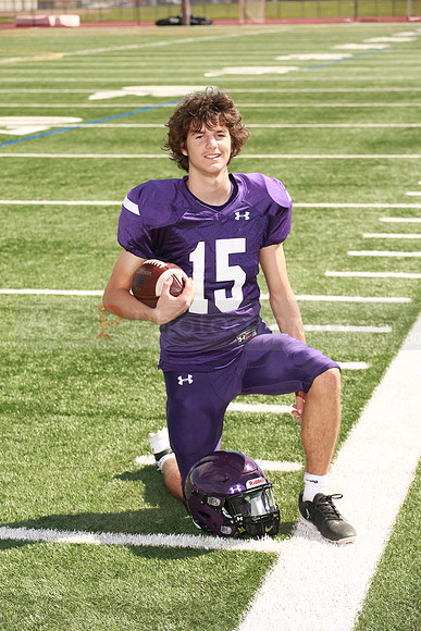 AVHS_JV00016