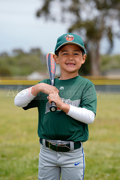 TBTinCaps00111