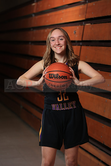 AVHS_Girls_JV_BKN00051