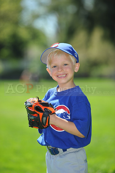TBall_Cubs043