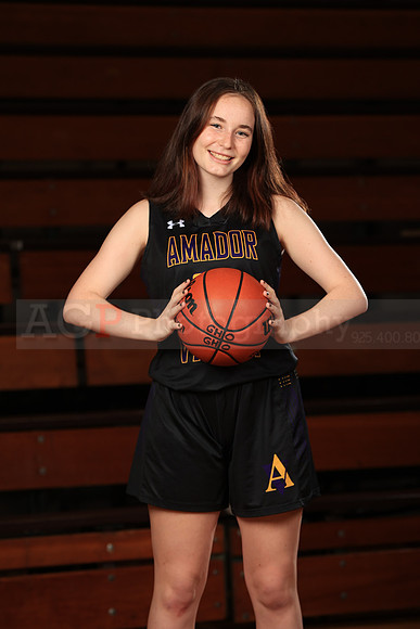 AVHSVarsityBB00018