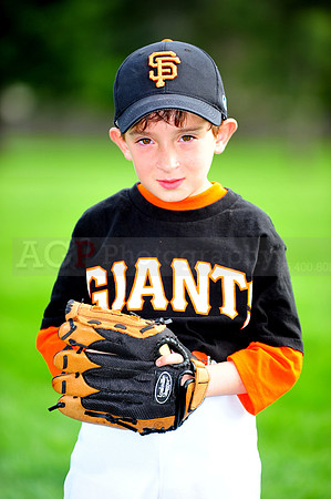 Farm_Giants058