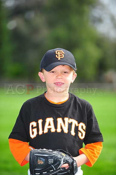 Farm_Giants026