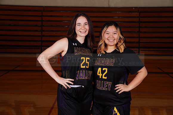 AVHS_Girls_Varsity_BKN00142