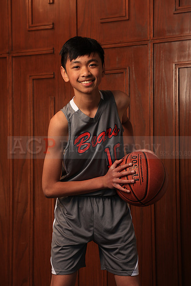 B8THGRADEVD200027