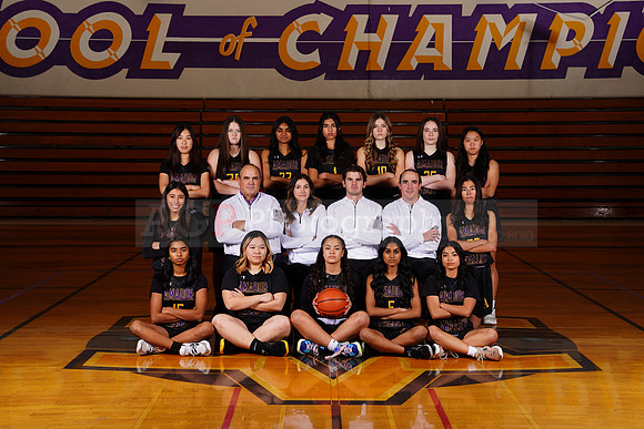 AVHS_Girls_Varsity_BKN00123
