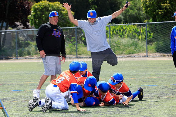 SB_Bronco_Mets57