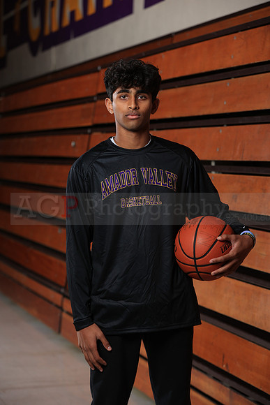 AVHSVarsityBKN00214