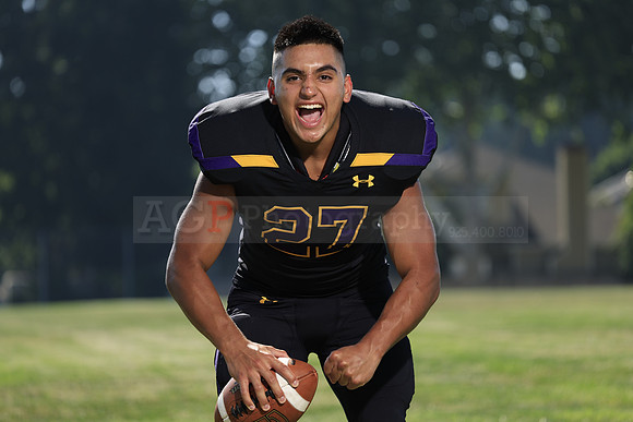 AVHS_JV017