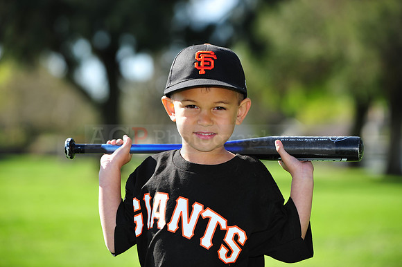 TBGiants081