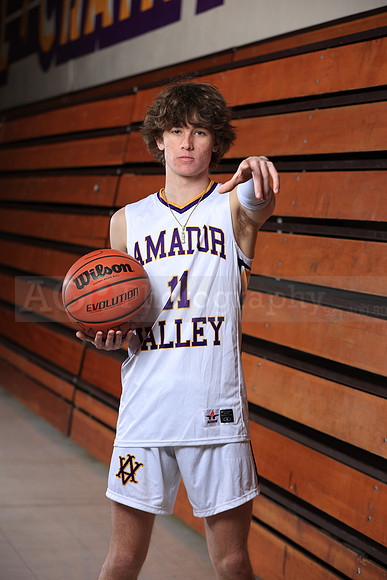 AVHSVarsityBKN00015