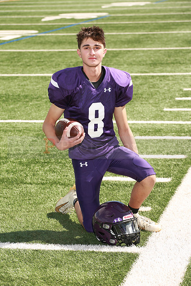 AVHS_JV00037