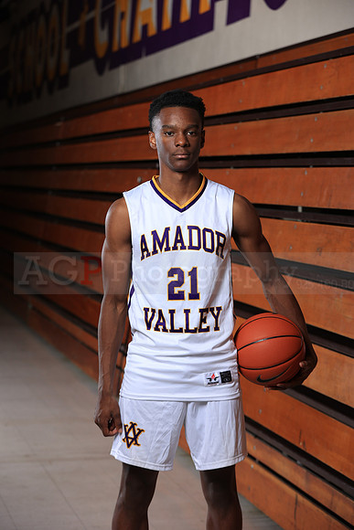 AVHSVarsityBKN00019