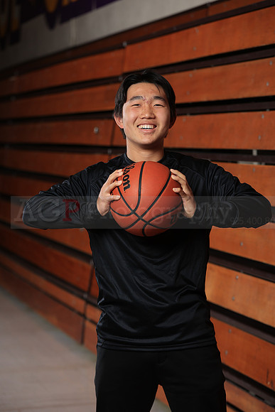 AVHSVarsityBKN00207