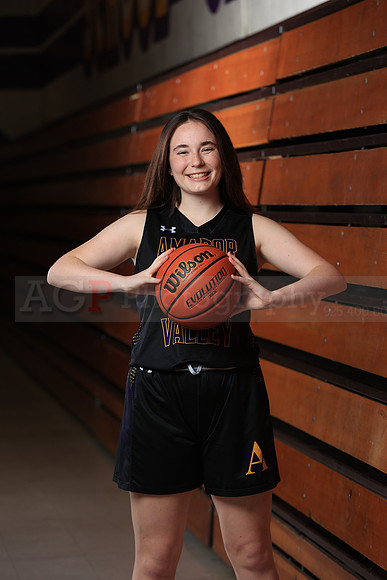 AVHS_Girls_Varsity_BKN00101