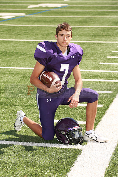 AVHS_JV00024