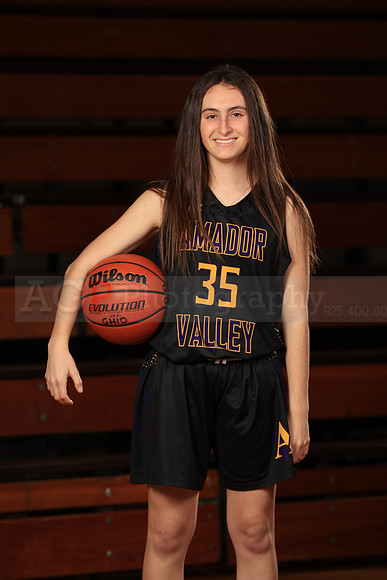 AVHSVarsityBB00037