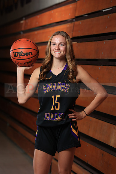 AVHS_Girls_JV_BKN00029