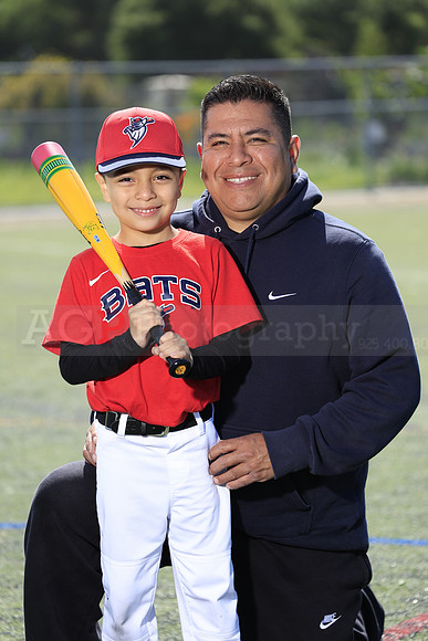 SB_TB_Bats012