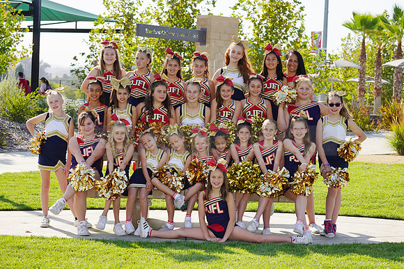 Cheer00021
