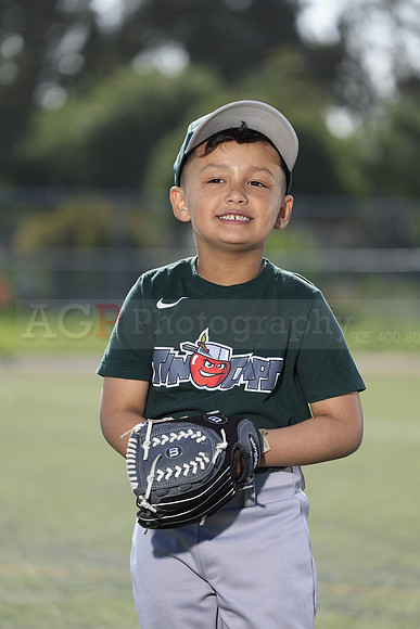 SB_TB_TinCaps020